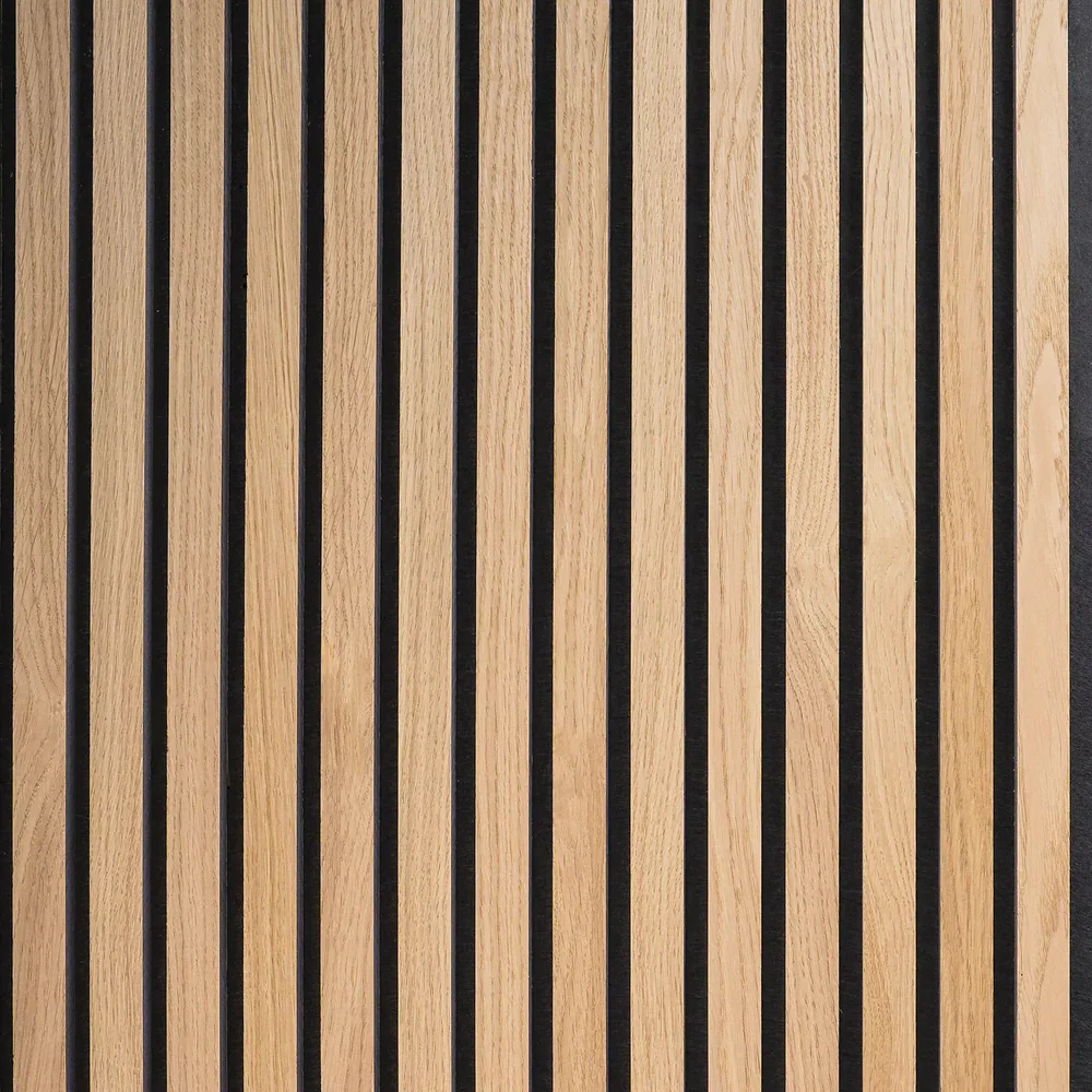 Nordive™ Akoestisch Lamellenpaneel — Gerookt Eiken (2,7 m × 1,10 m)